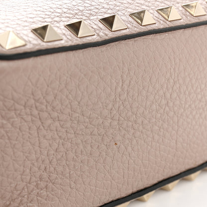 Valentino Garavani Pebbled Calfskin Rockstud Camera Crossbody Bag Poudre 11 of 12