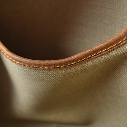 Louis Vuitton Monogram Deauville 15 of 28