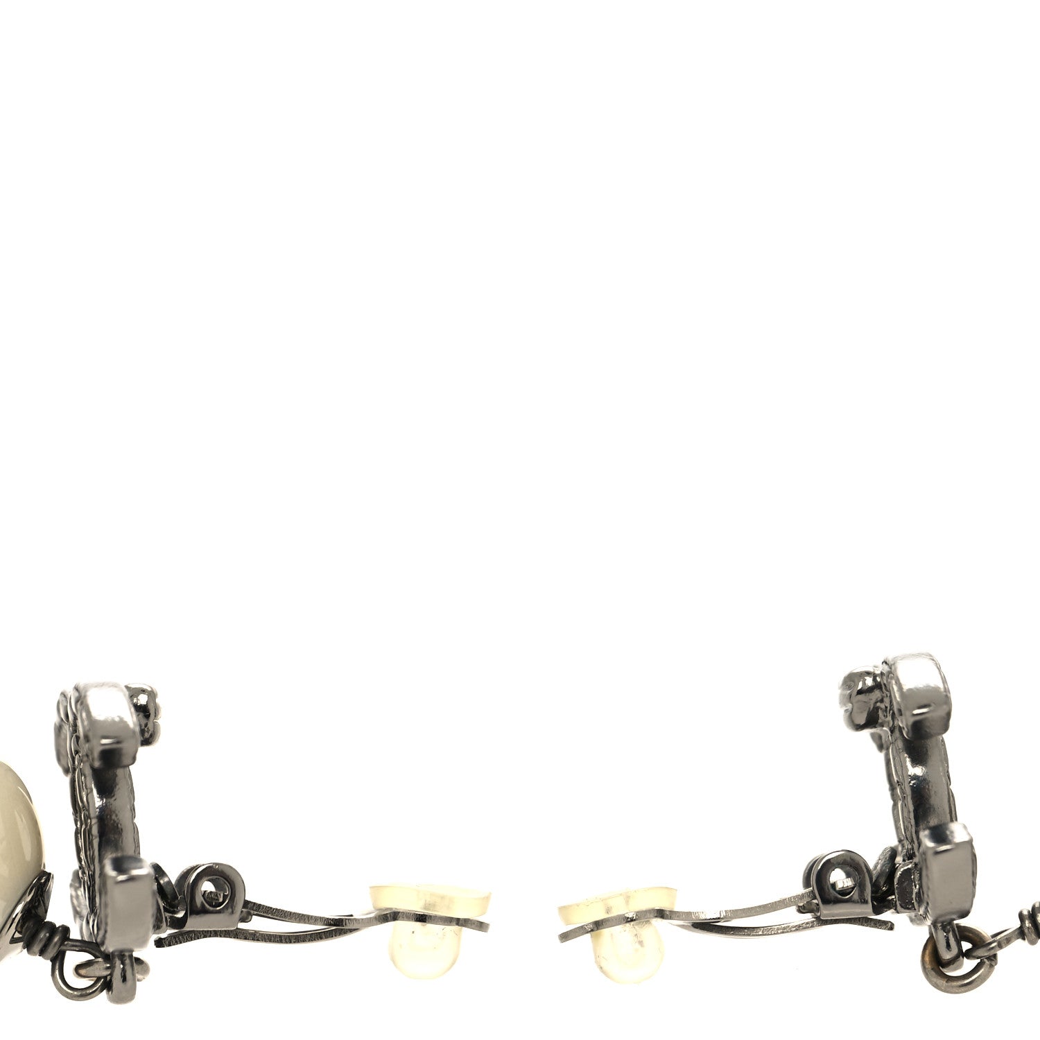 Chanel Ruthenium CC Drop Clip On Earrings Gris 3 of 4