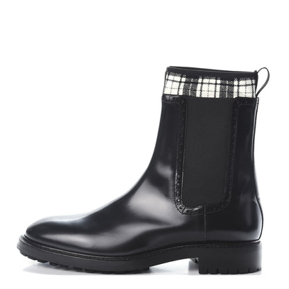 Christian Dior Calfskin Tartan D-Order Low Boot 40 Black Off White 1 of 6