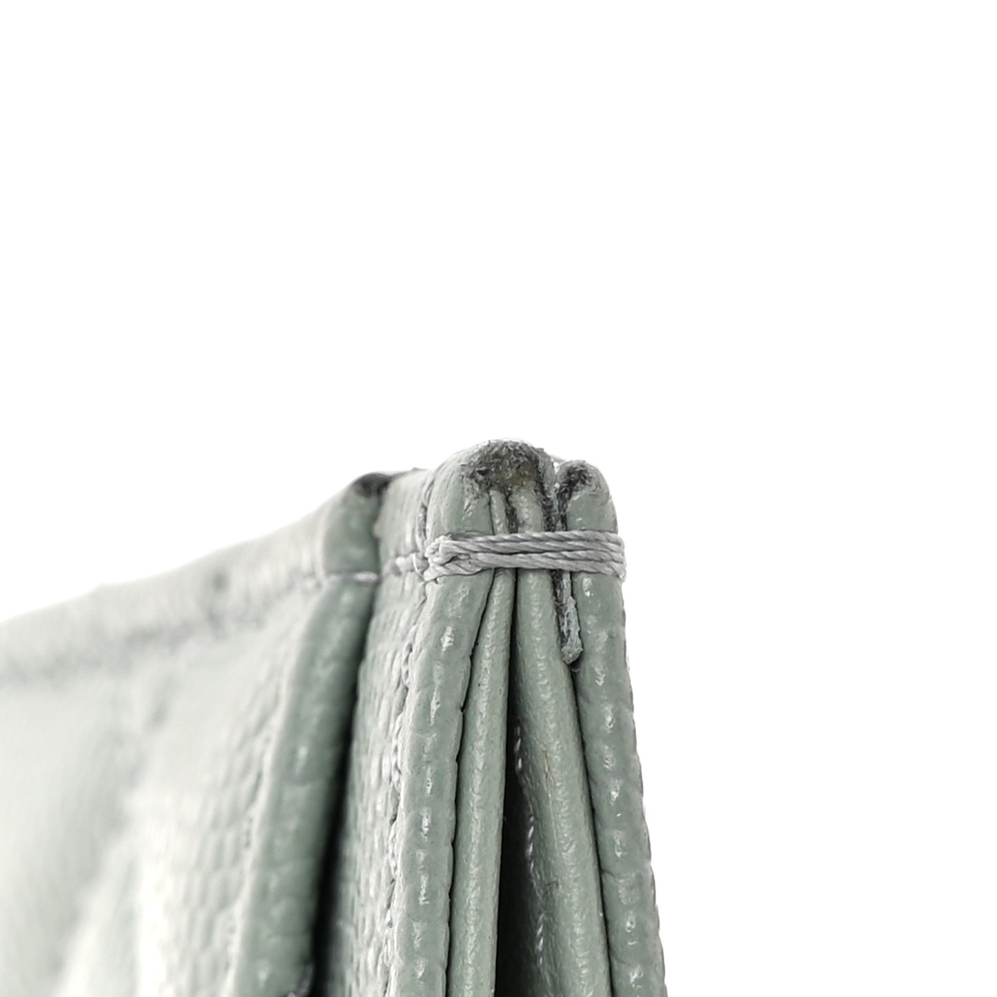 Caviar Quilted Card Holder Grey