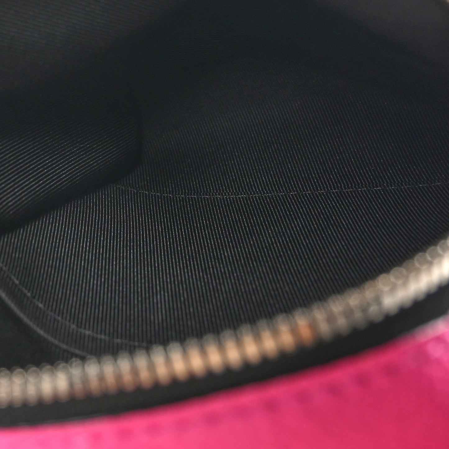 Taigarama Outdoor Slingbag Fuchsia