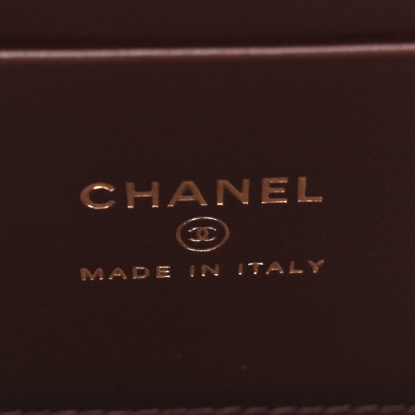 Caviar Quilted Small Vanity Case With Chain Black