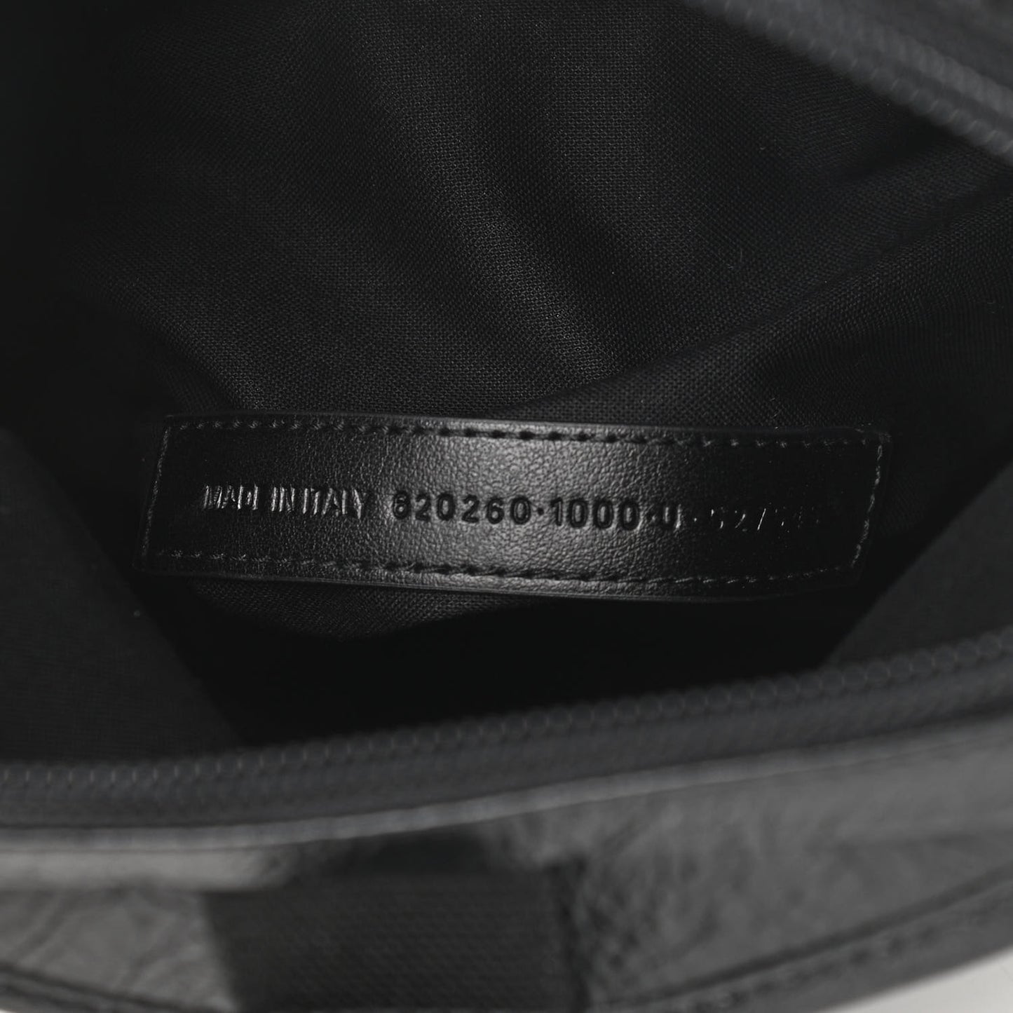 Agneau Logo Explorer Crossbody Messenger Bag Black