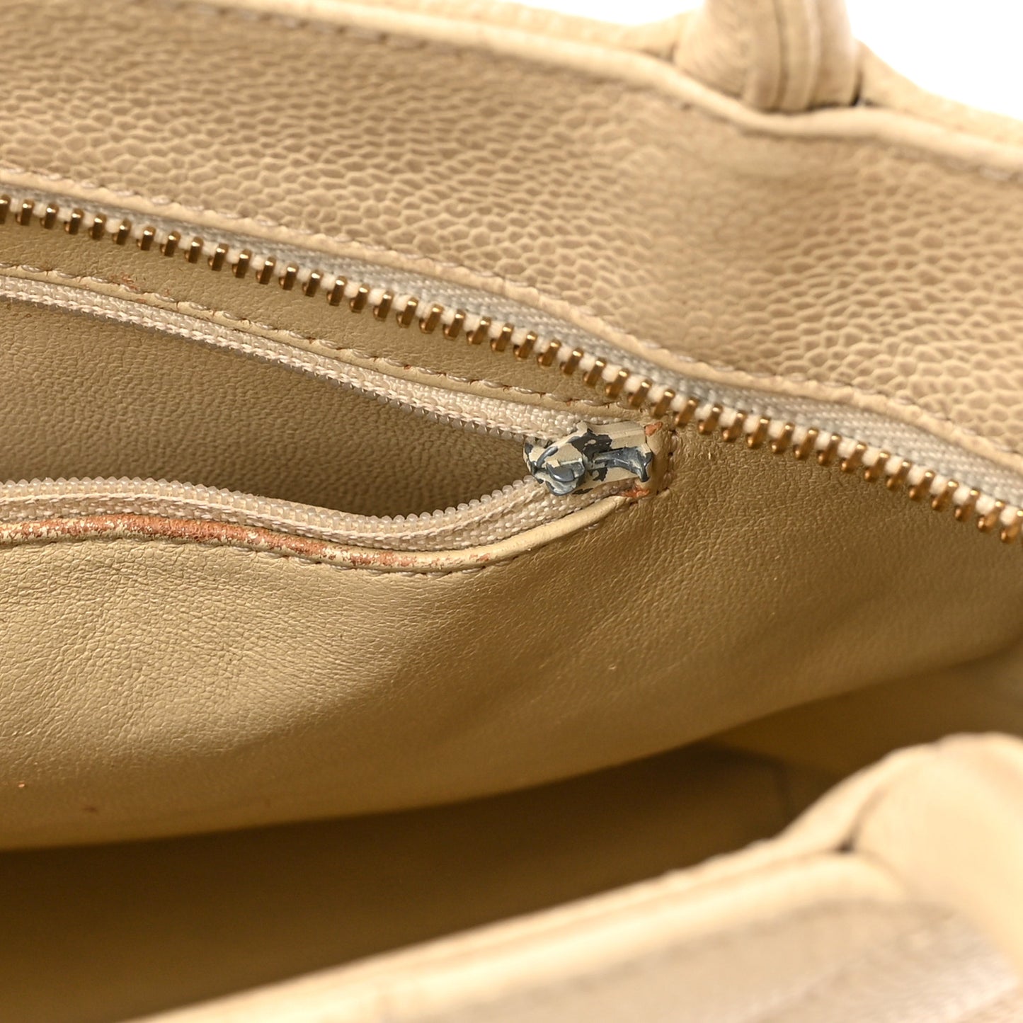Caviar Quilted Medallion Tote Light Beige