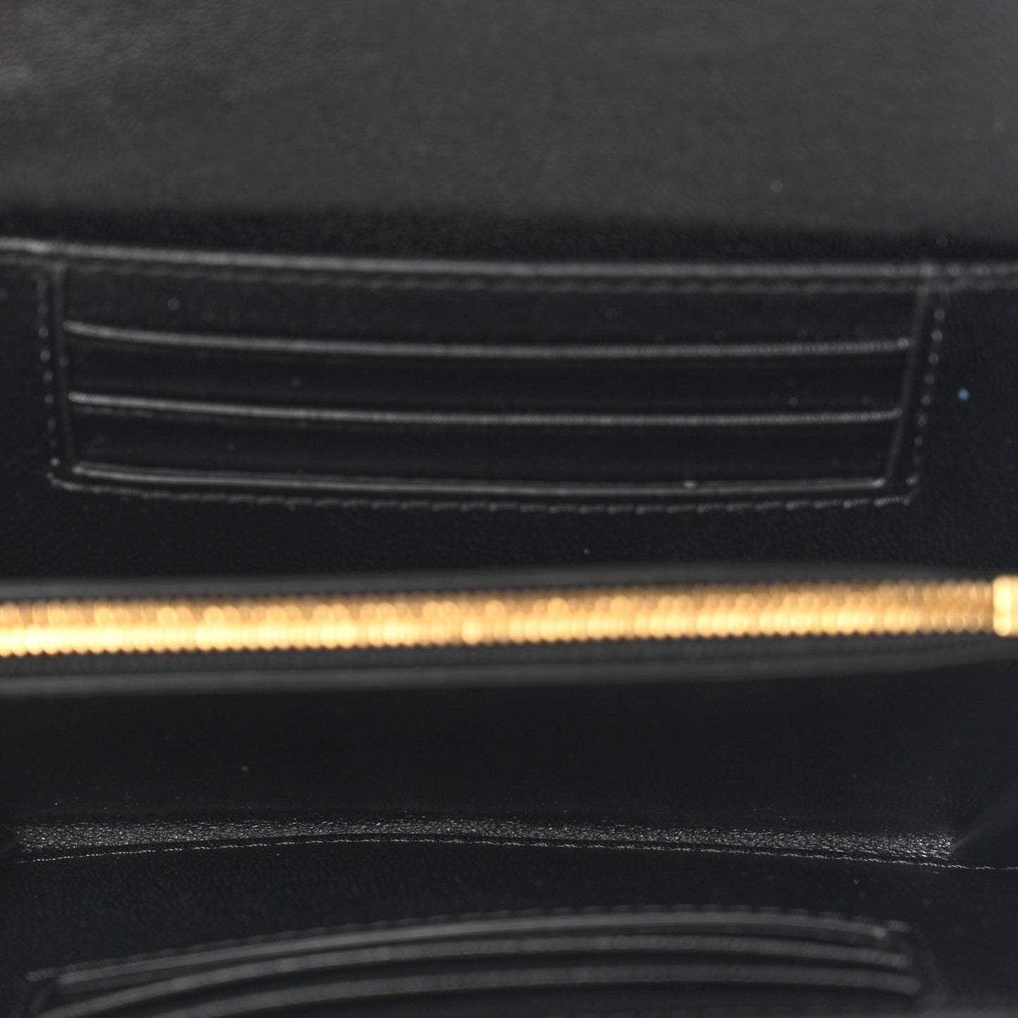 Small Classic Grain Medium Darley Wallet Black