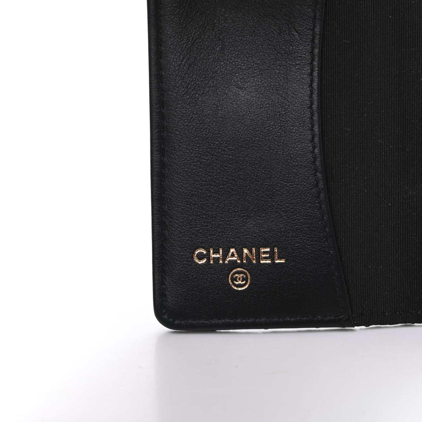 Caviar Quilted 4 Key Holder Boy Flap Black