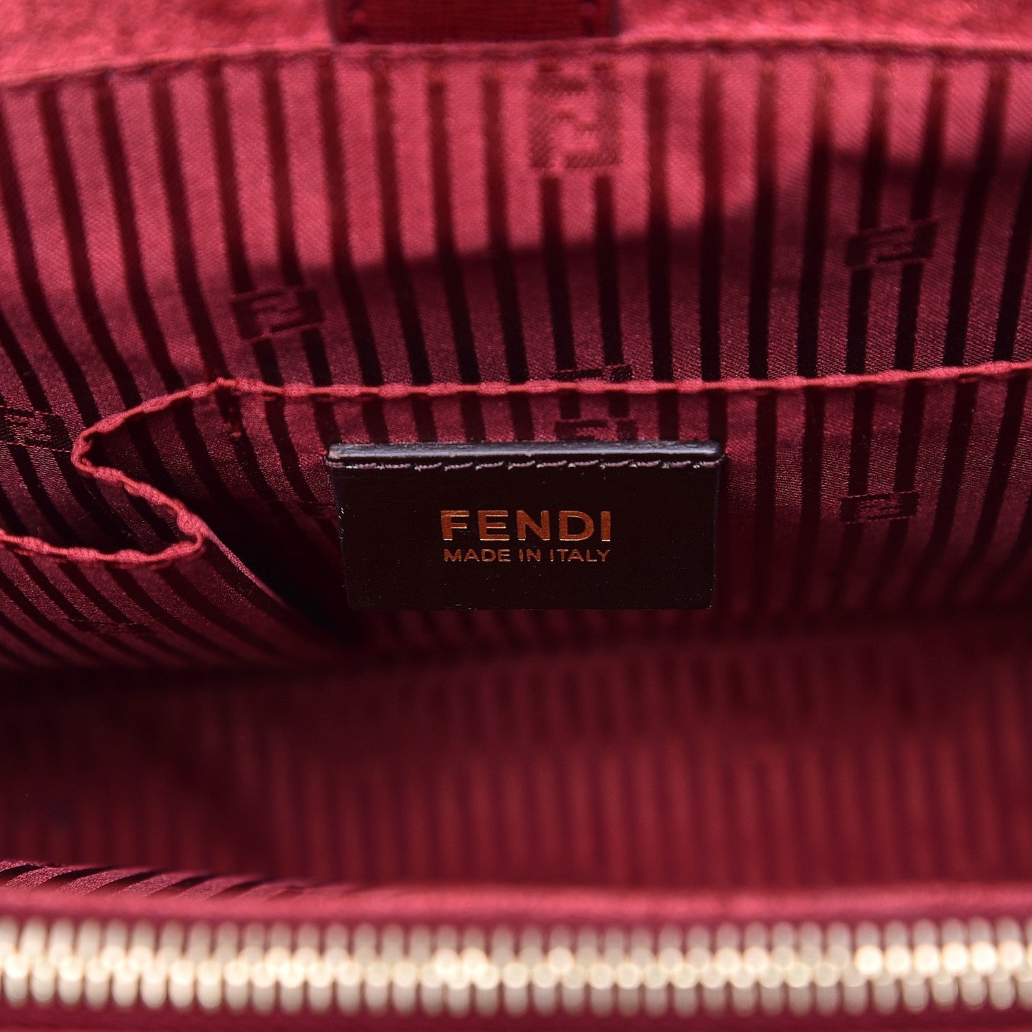 Fendi Vitello Elite Regular 2Jours Tote Rosso Scuro Ciliegia 7 of 11