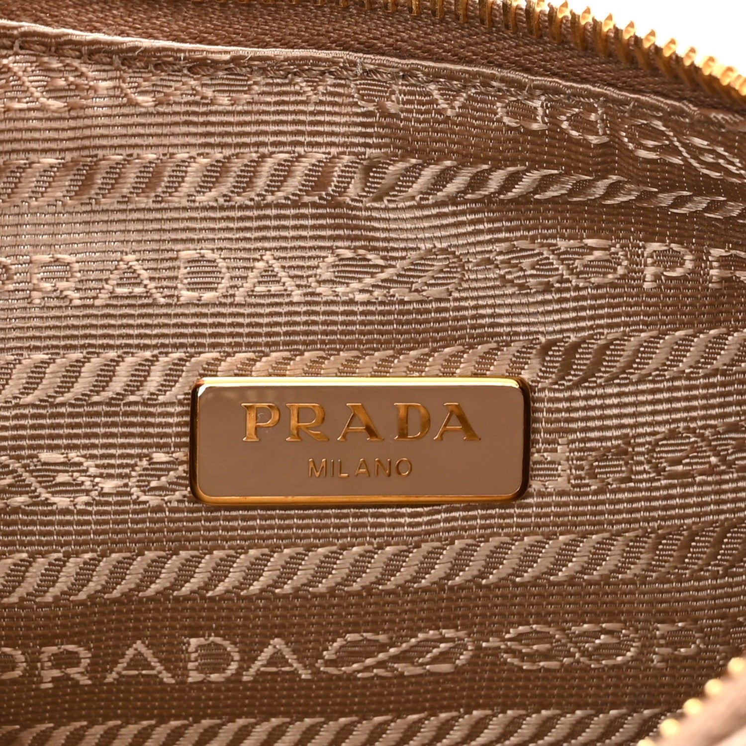 Prada Saffiano Lux Re-Edition 2005 Shoulder Bag Cammeo 6 of 10