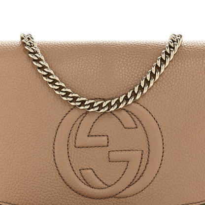 Gucci Pebbled Calfskin Medium Soho Flap Crossbody Camelia 8 of 12