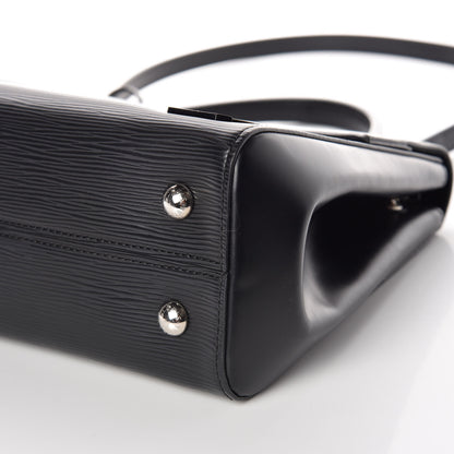 Louis Vuitton Epi Cluny MM Black 12 of 12