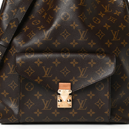 Louis Vuitton Monogram Metis 8 of 12