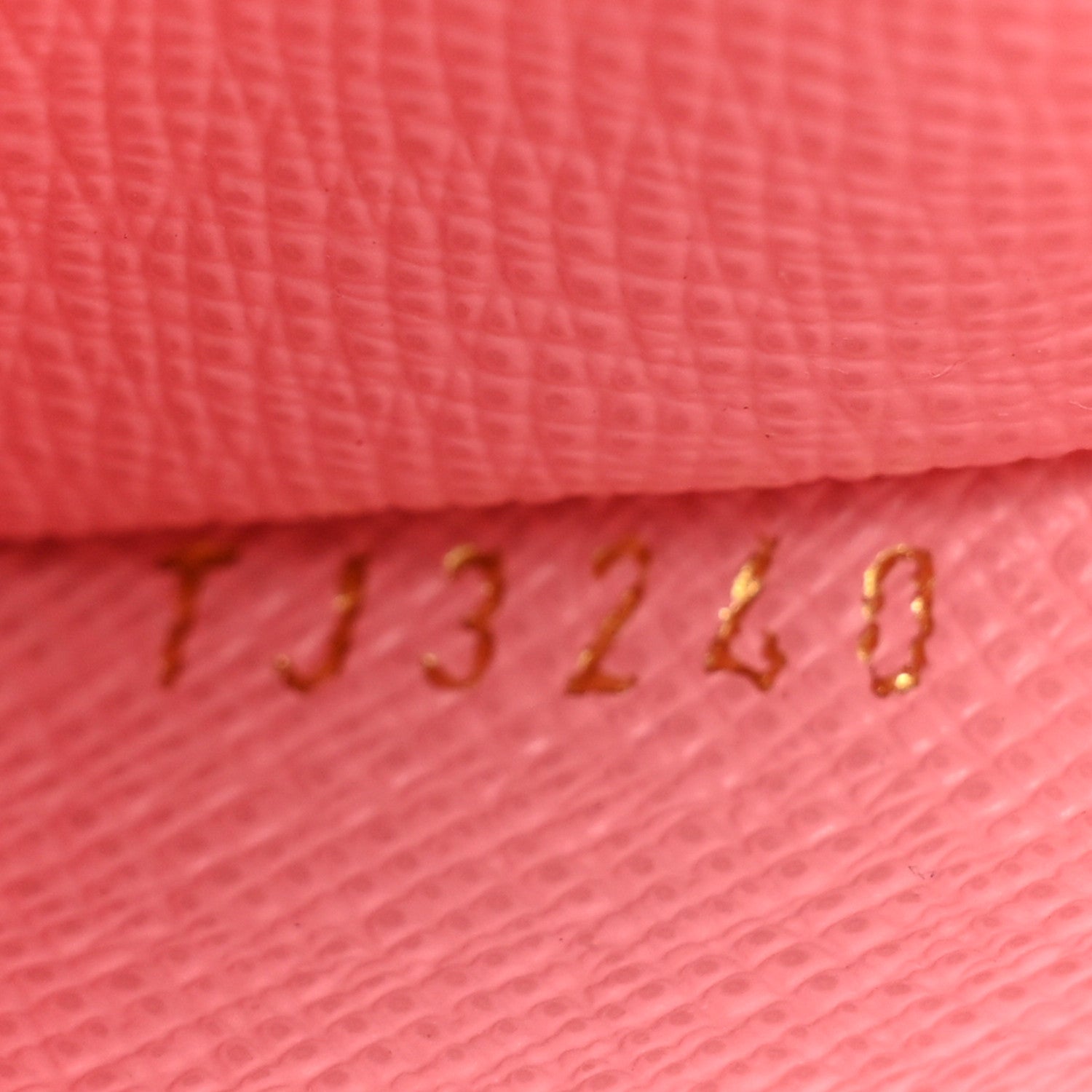 Louis Vuitton Monogram 2020 Christmas Animation Swing Ride Round Coin Purse Pink Poppy 7 of 9