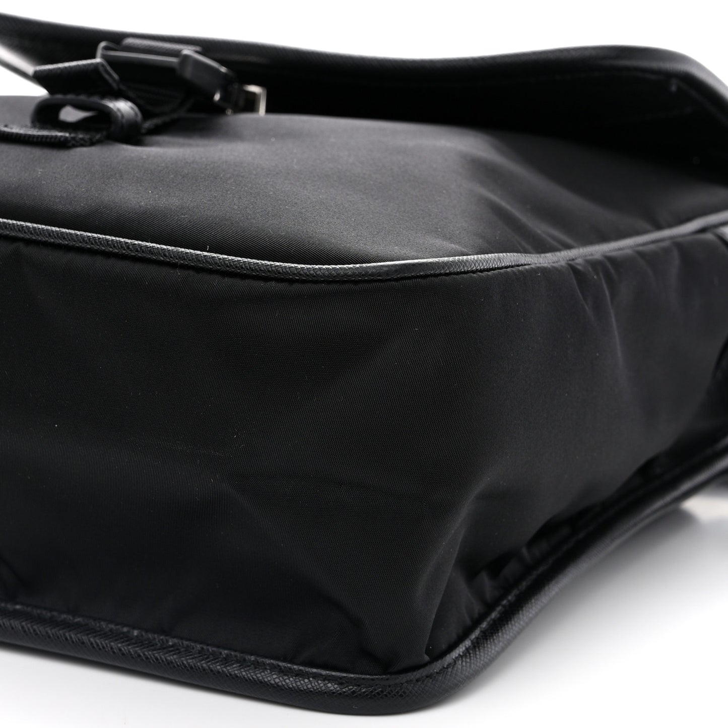 Tessuto Nylon Saffiano Logo Messenger Bag Black