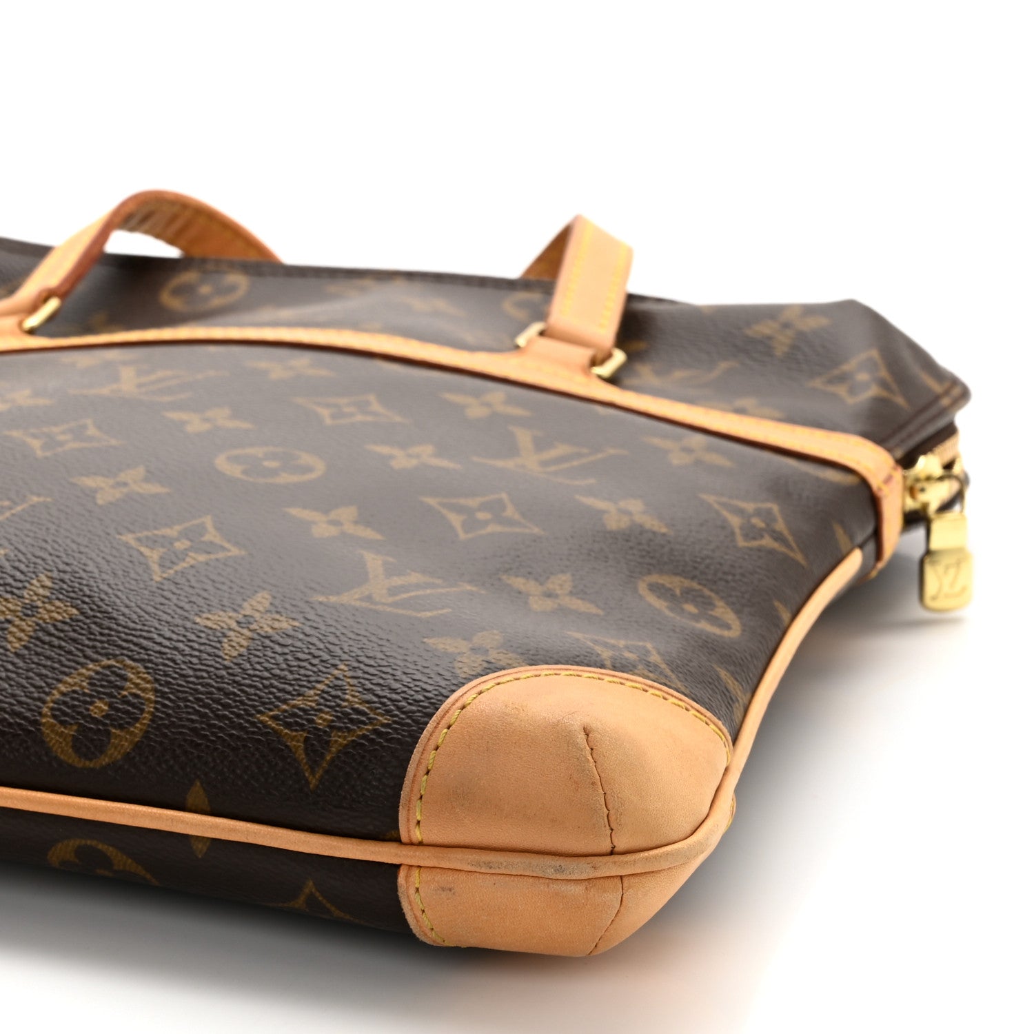 Louis Vuitton Monogram Sac Coussin GM 9 of 9