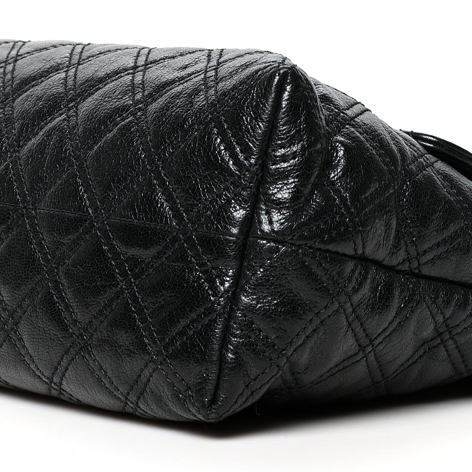 Marc Jacobs Lacquered Lambskin The XL Single Flap Black 10 of 10