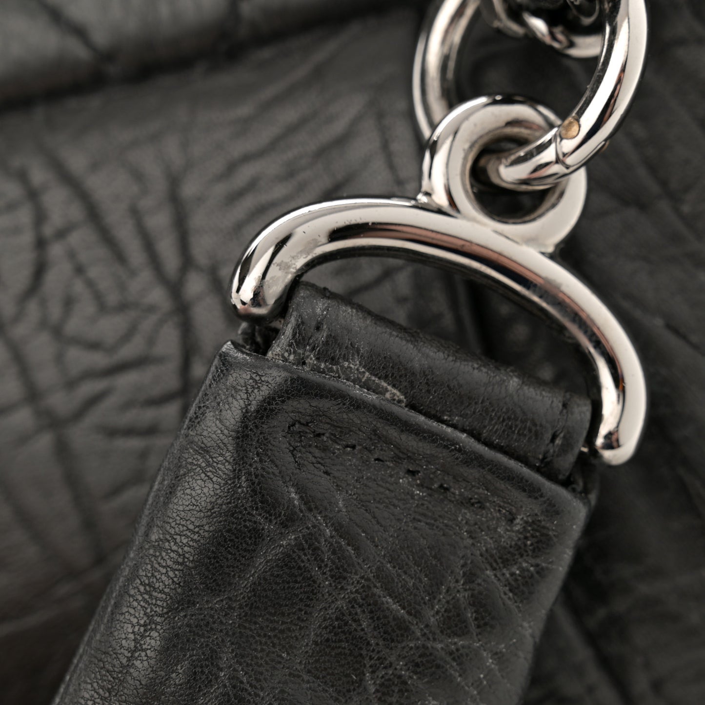 Distressed Lambskin Lady Braid Flap Black