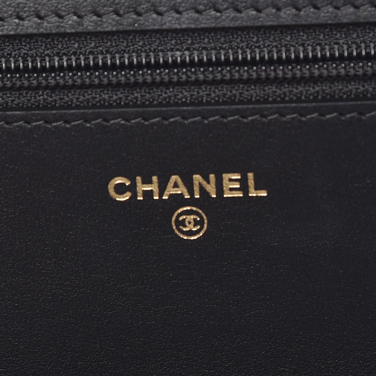 Caviar Quilted Boy Wallet On Chain WOC Black