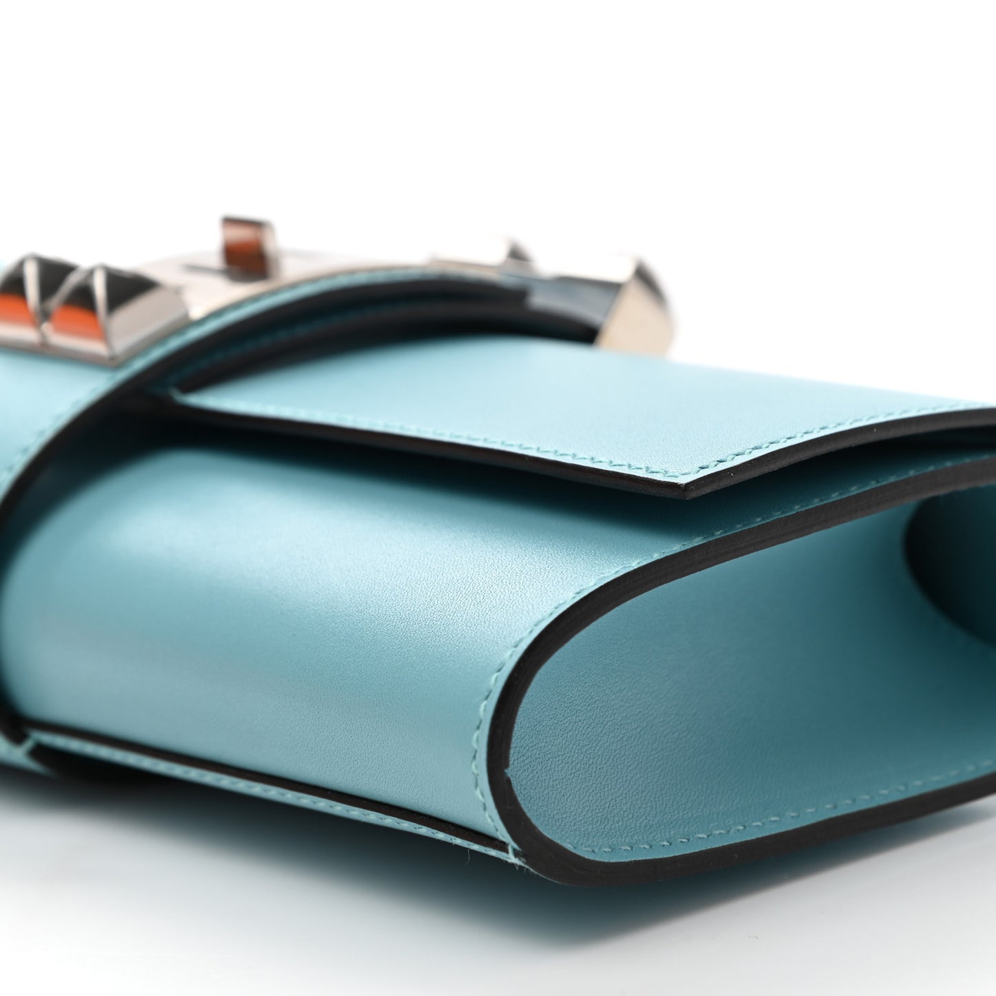Tadelakt Medor 23 Clutch Bleu Atoll