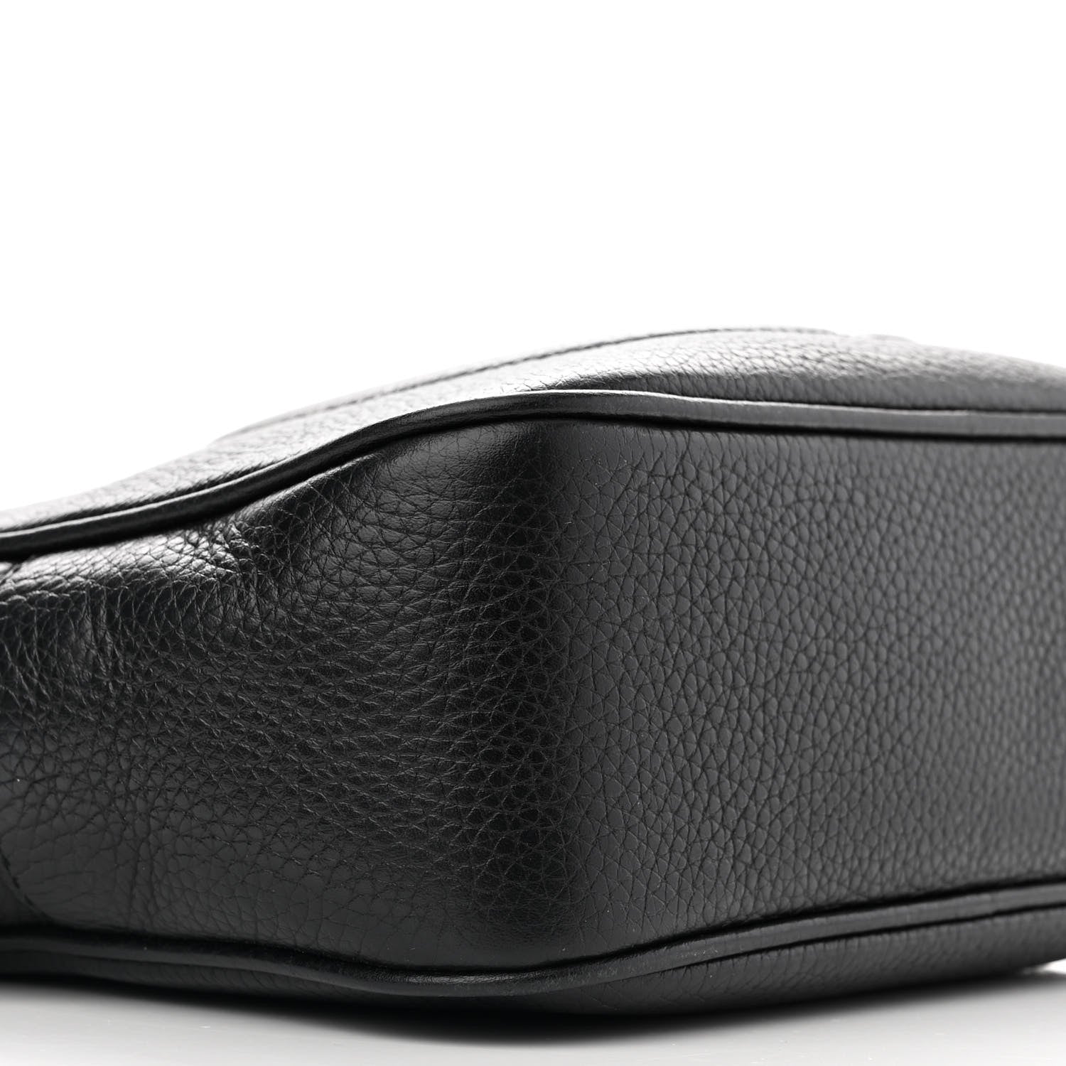 Gucci Pebbled Calfskin Small Soho Disco Bag Black 9 of 11