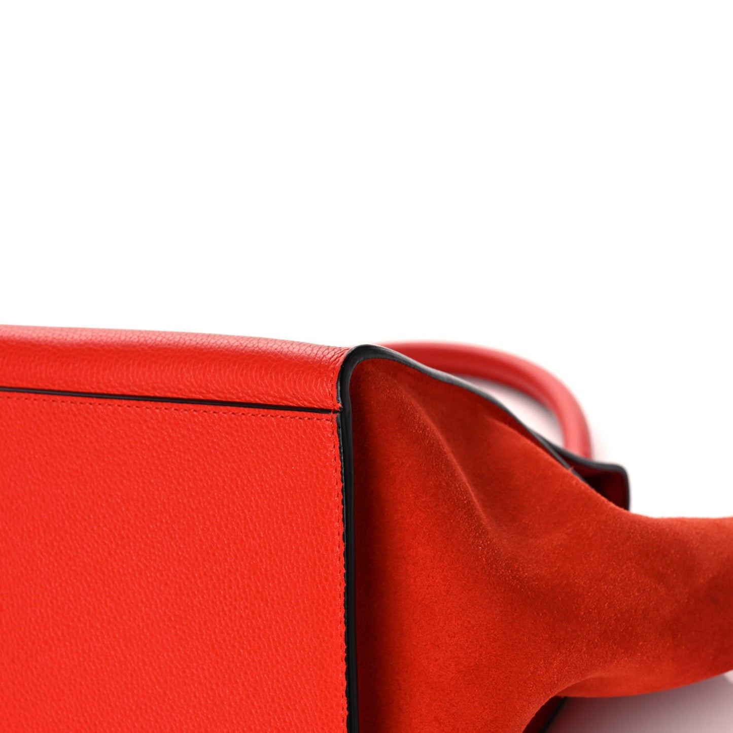 Drummed Calfskin Suede Medium Trapeze Vermillion