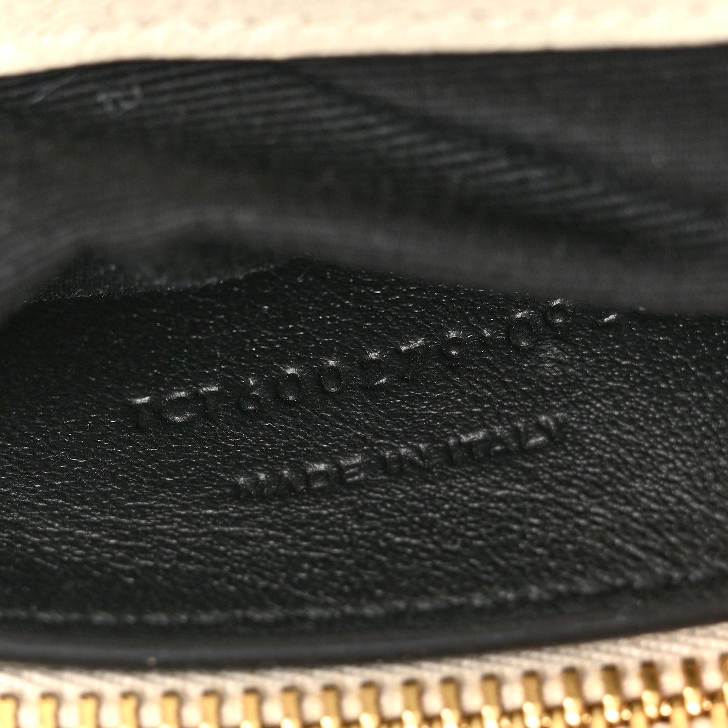 Sheepskin Matelasse Chevron Monogram Medium College Bag Crema Soft