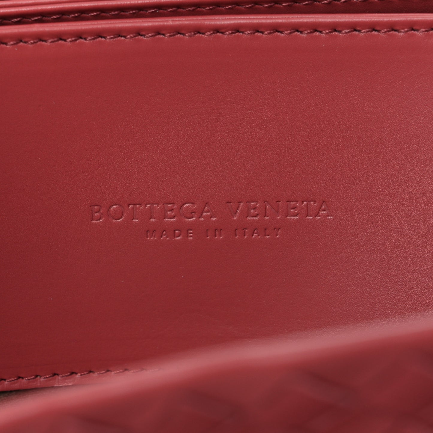 Nappa Intrecciato Medium Roma Tote Red