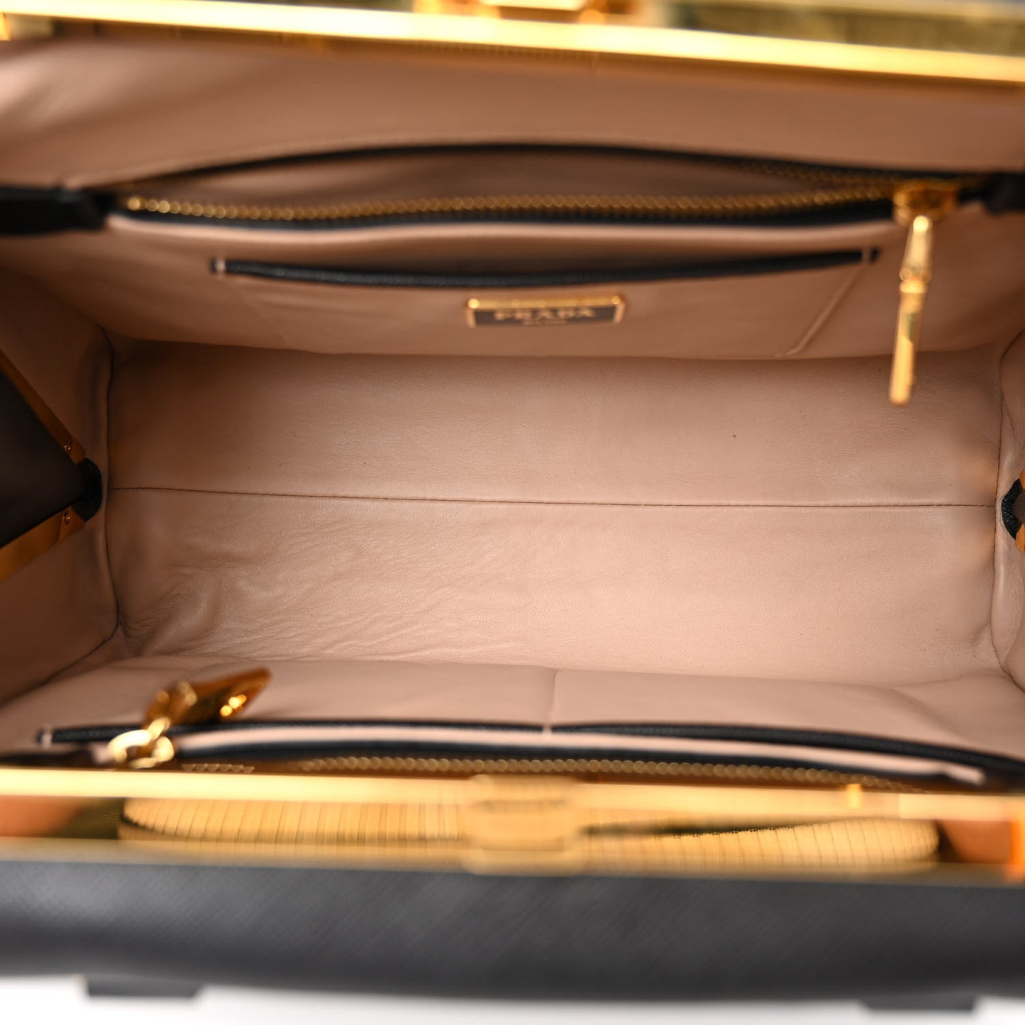 Saffiano Vernice Pyramid Bag Black