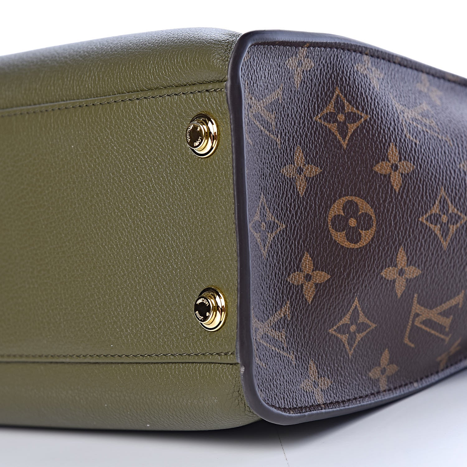 Louis Vuitton Calfskin Monogram On My Side MM Laurier Green Toffee Latte Beige 11 of 11