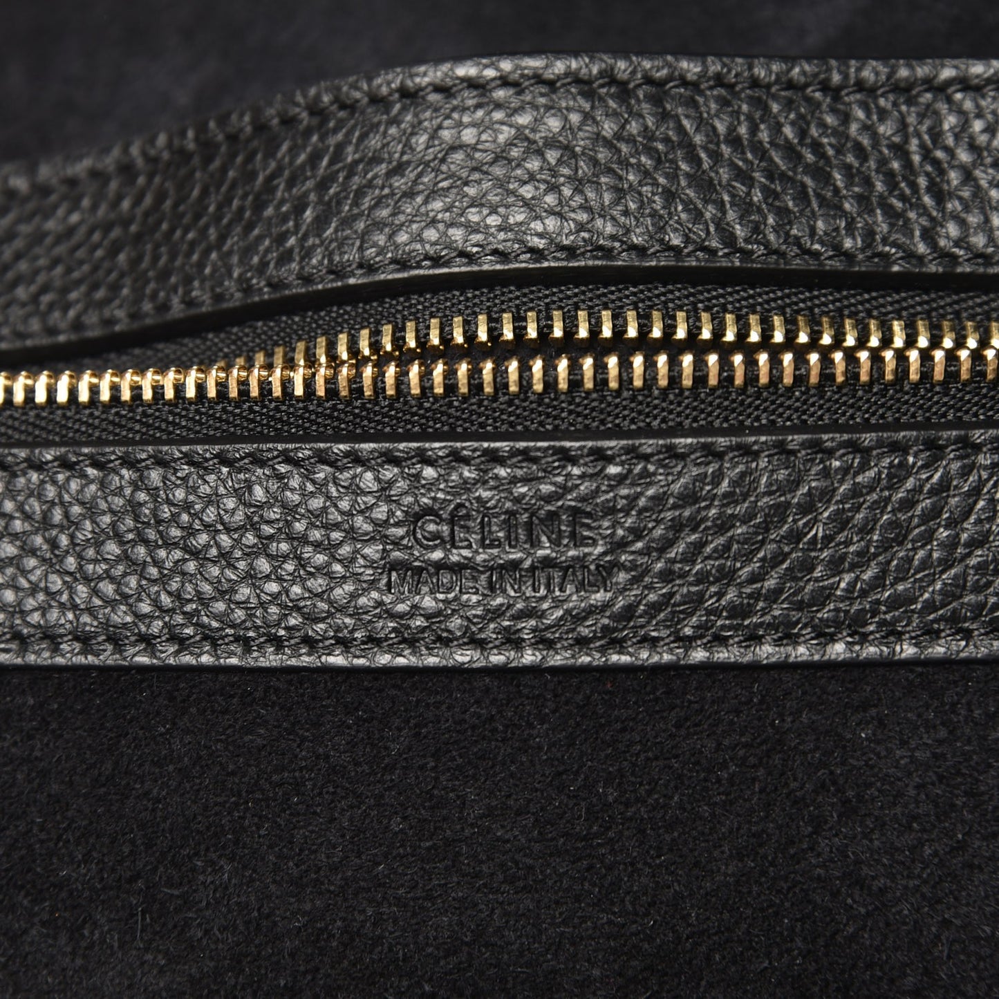 Soft Grained Calfskin Medium Belt Cabas Phantom Black