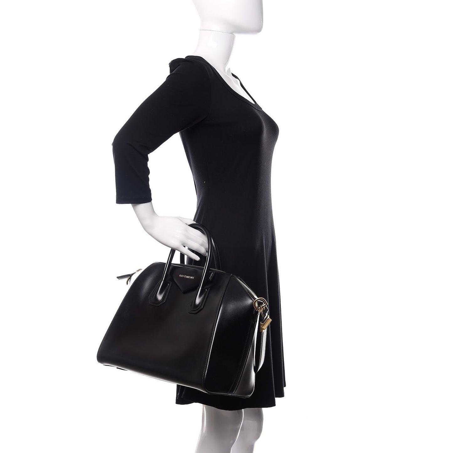 Shiny Lord Calfskin Medium Antigona Black