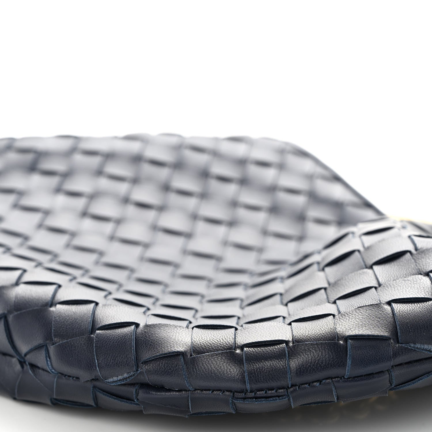 Bottega Veneta Nappa Intrecciato Sardine With Chain Bag Space 9 of 9