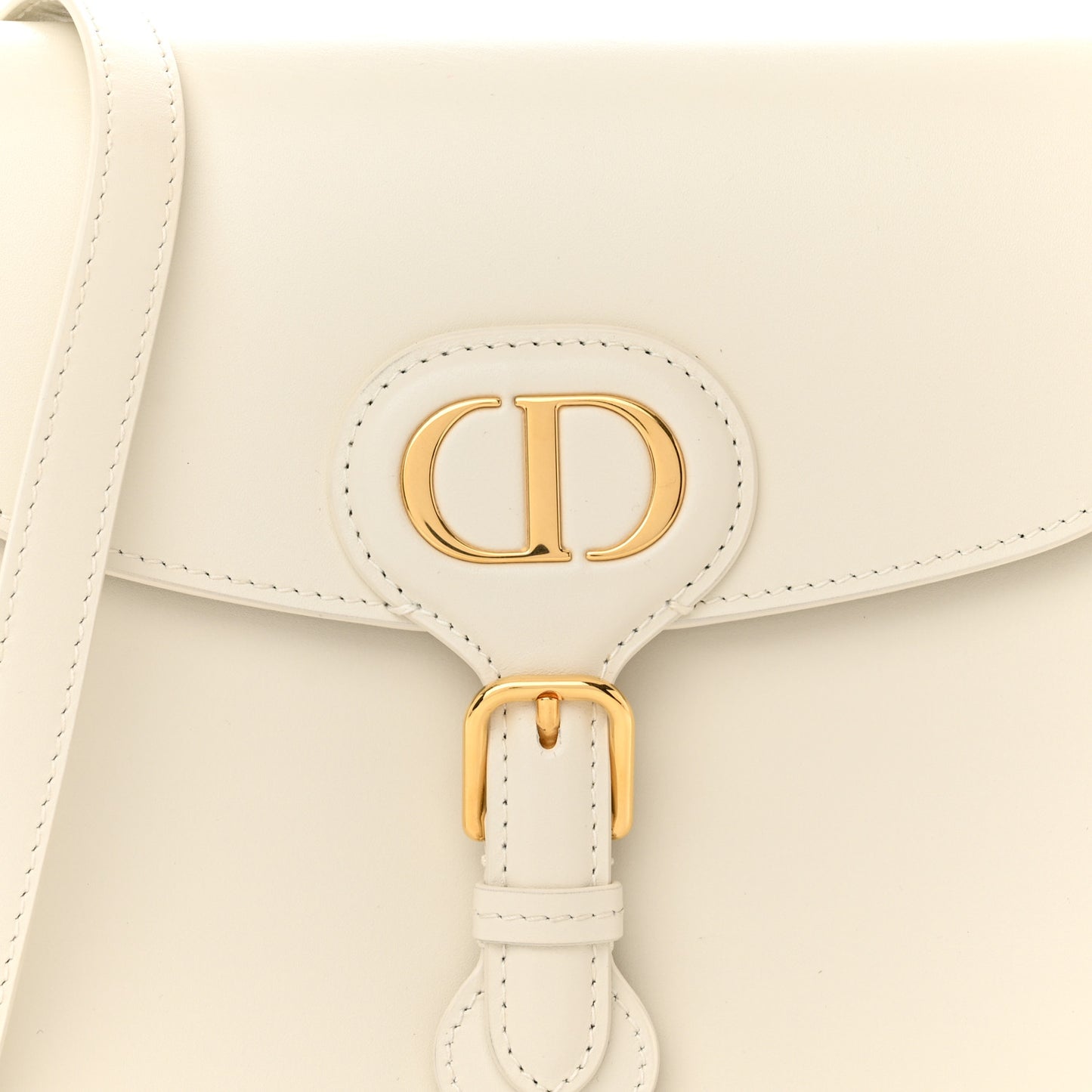 Box Calfskin Medium Bobby Frame Flap Latte