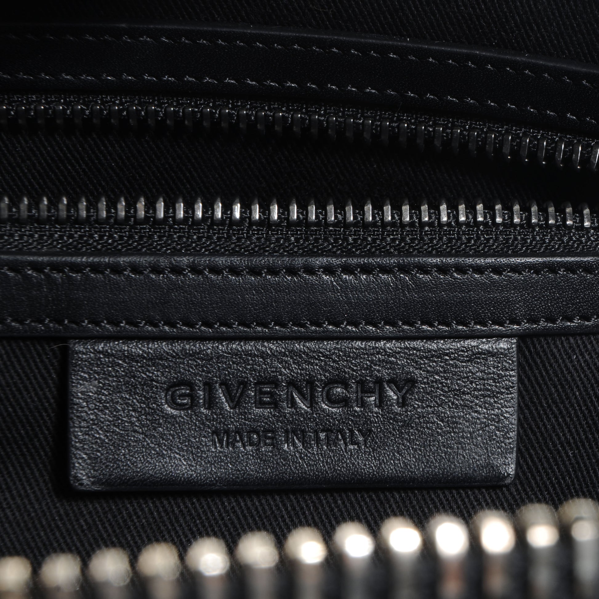 Givenchy Shiny Lord Calfskin Medium Antigona Black 6 of 11