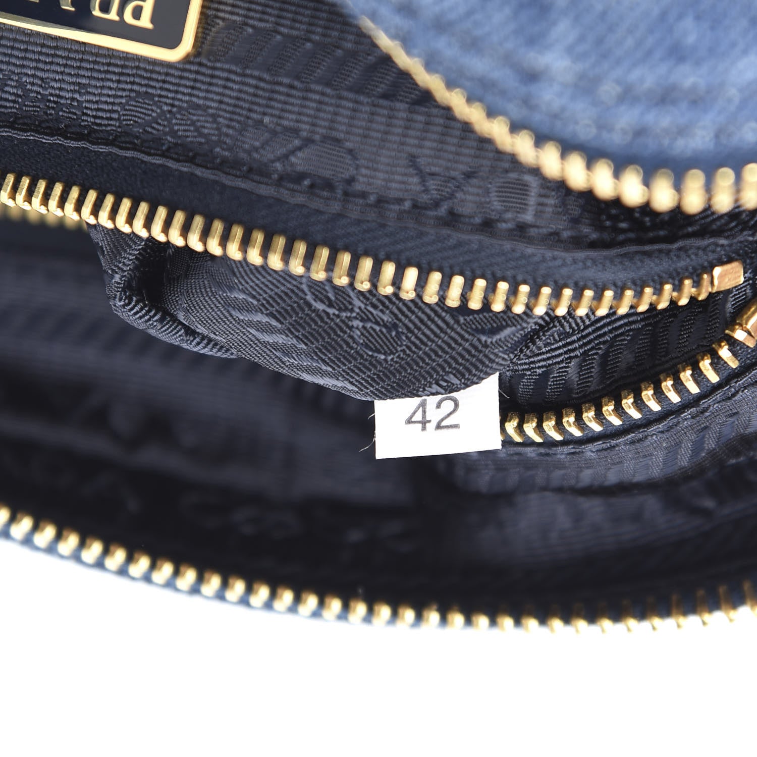 バッグ PRADA Blue Denim Pouch Bag Prada Denim Cosmetic Pouch Bleu 586183 – FASHIONPHILE