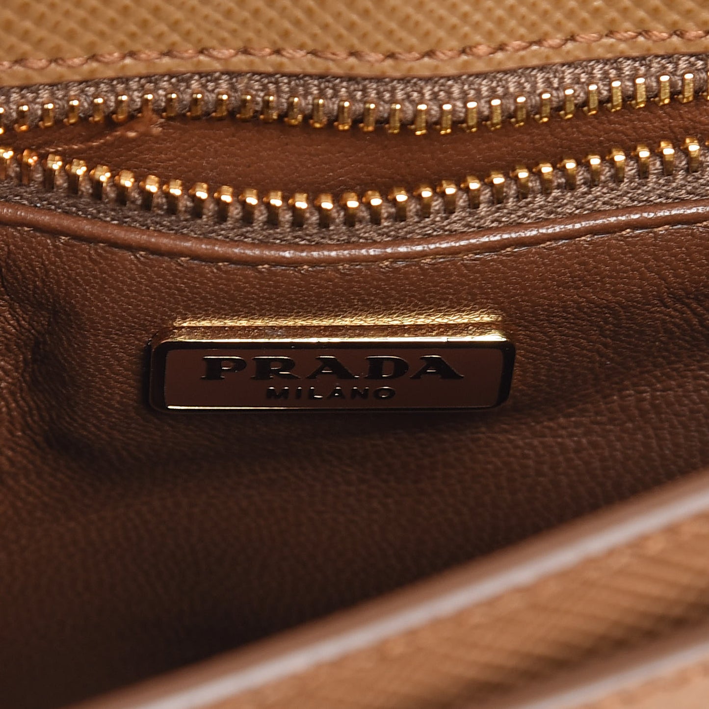 Saffiano Pattina Crossbody Bag Caramel Talco