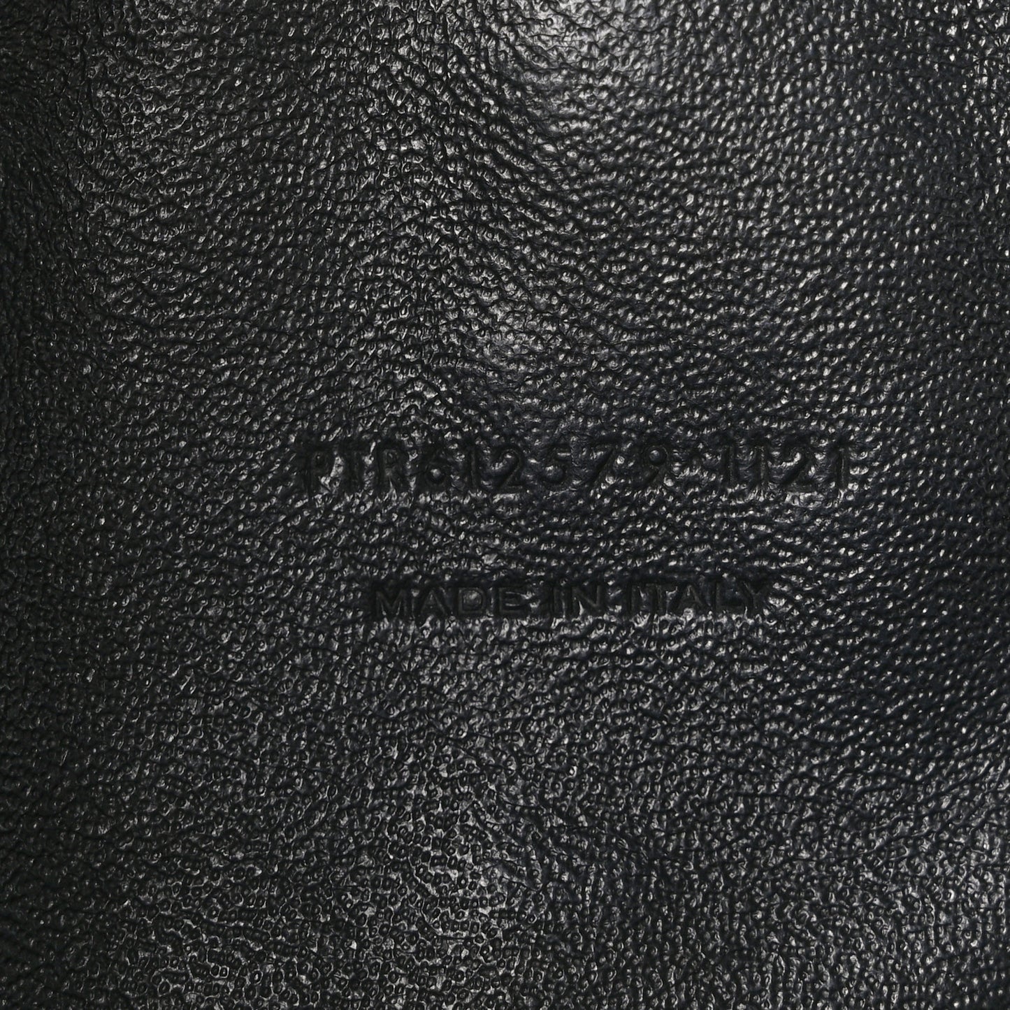 Grain De Poudre Matelasse Monogram Mini Lou Camera Bag Crema Soft