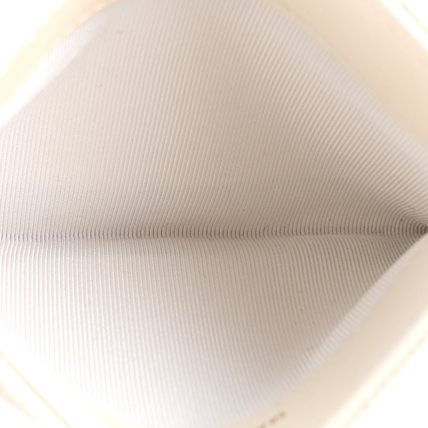 Chanel Caviar Quilted Card Holder White 5 of 9