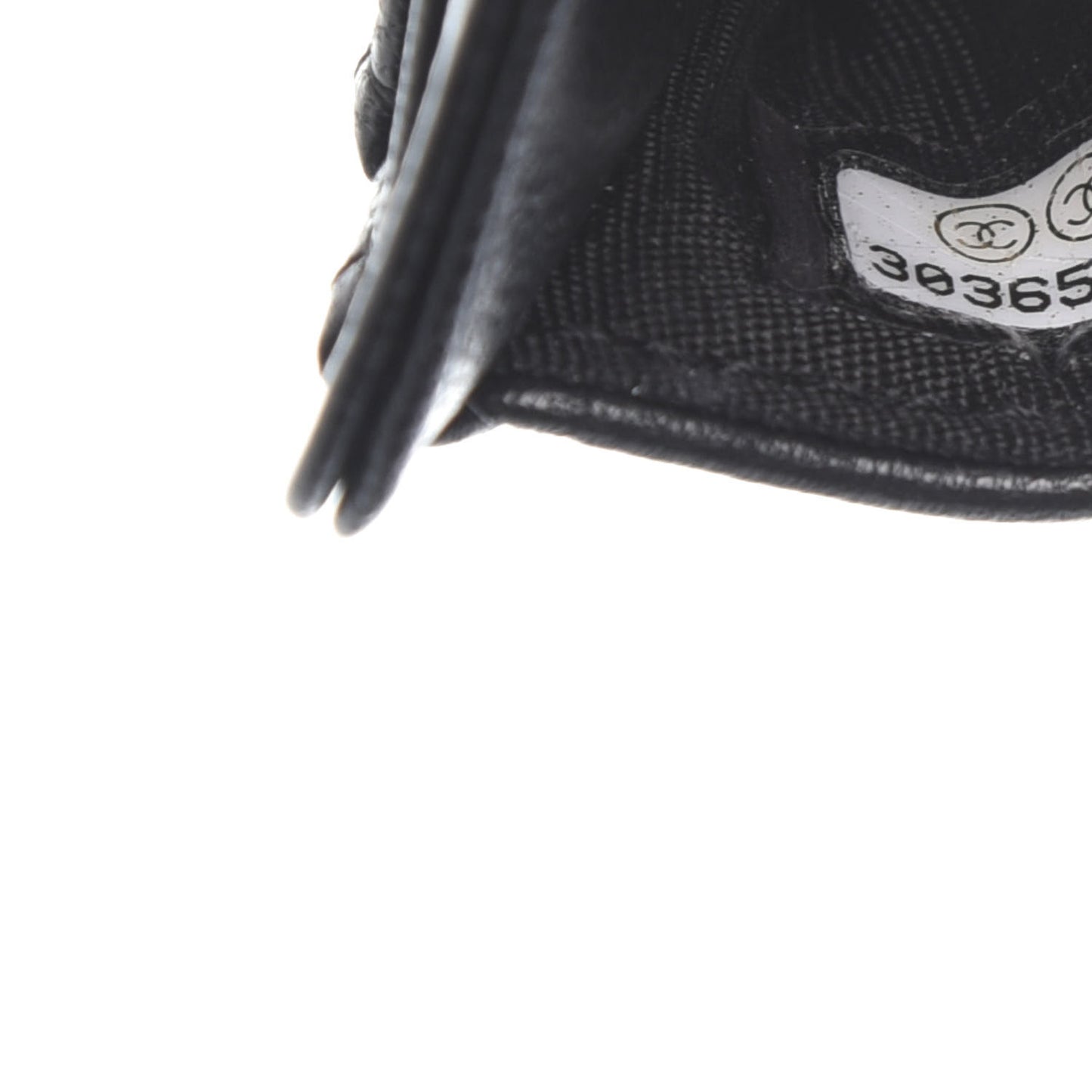 Goatskin Quilted 19 Card Holder On Chain Black
