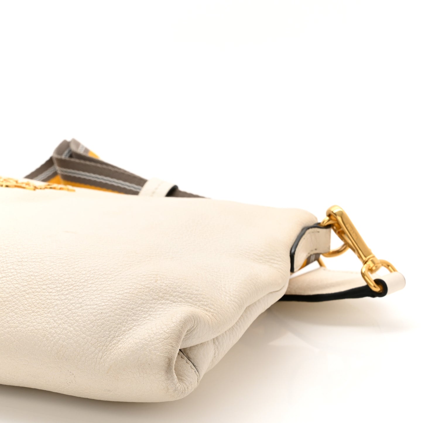 Vitello Daino Zippered Shoulder Bag White