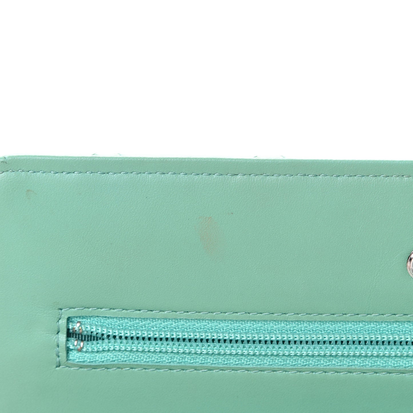 Patent Quilted Wallet On Chain WOC Green