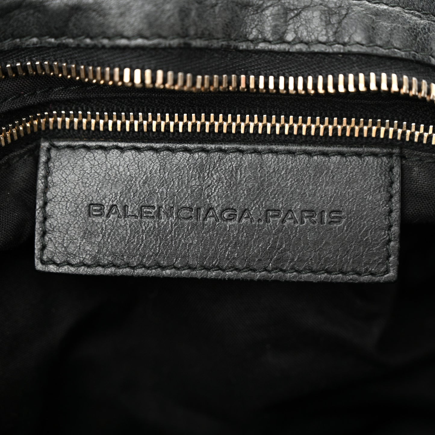 Agneau Giant 12 Gold Hardware City Black