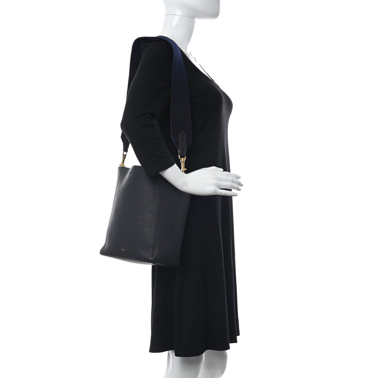 Soft Grained Calfskin Small Sangle Bucket Bag Navy Blue