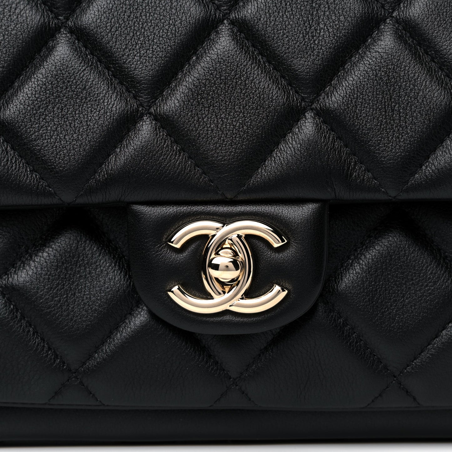 Calfskin Quilted Large Pocket Chic Flap Bag Black