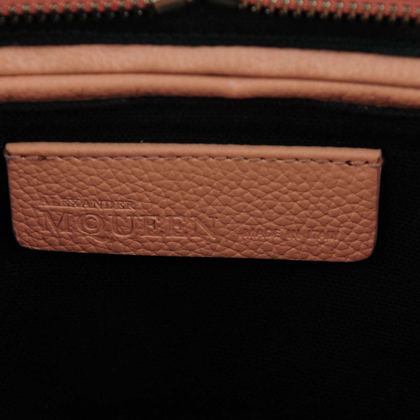 Pebbled Calfskin Small Skull Padlock Zip Around Tote Pink