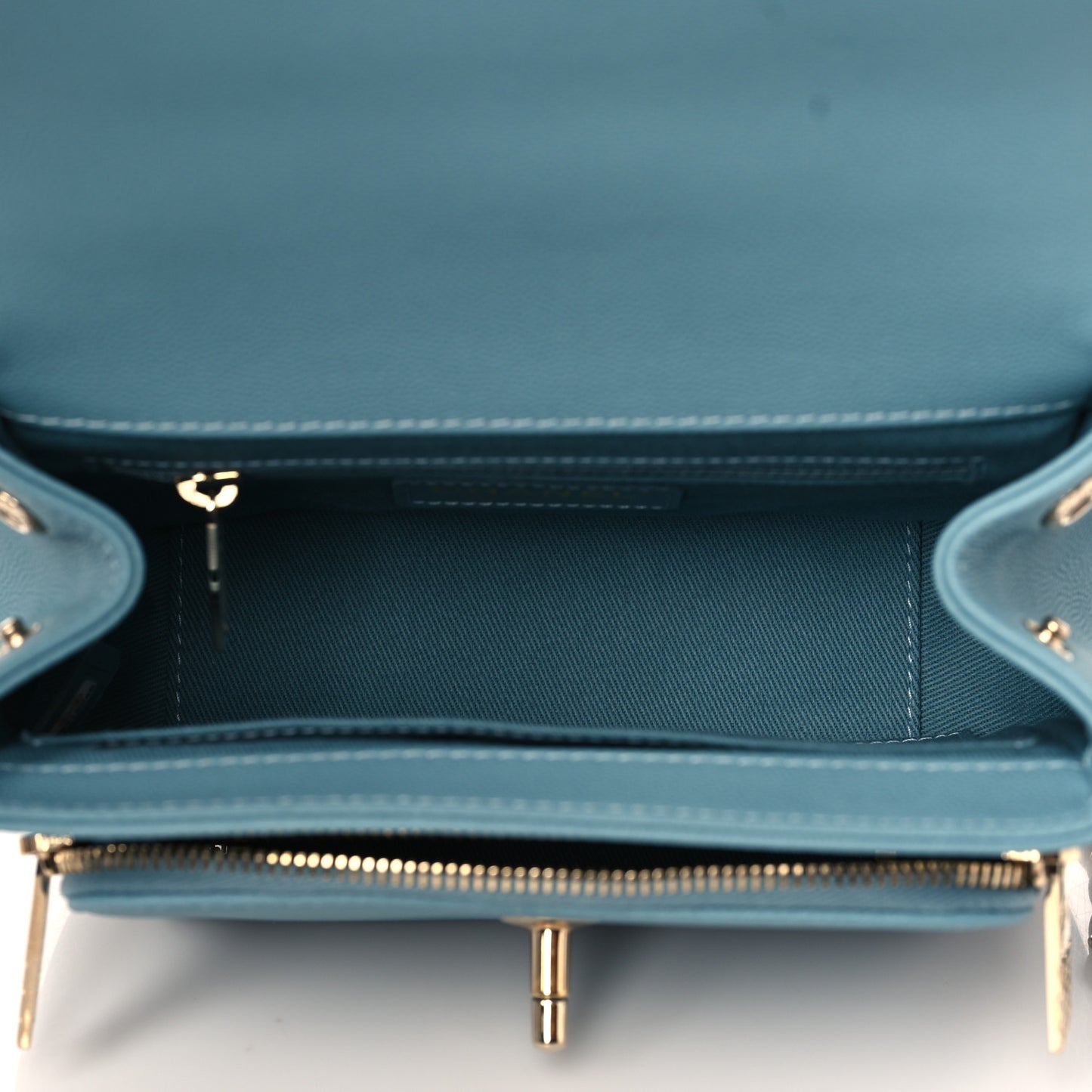 Caviar Quilted Small Business Affinity Flap Light Blue