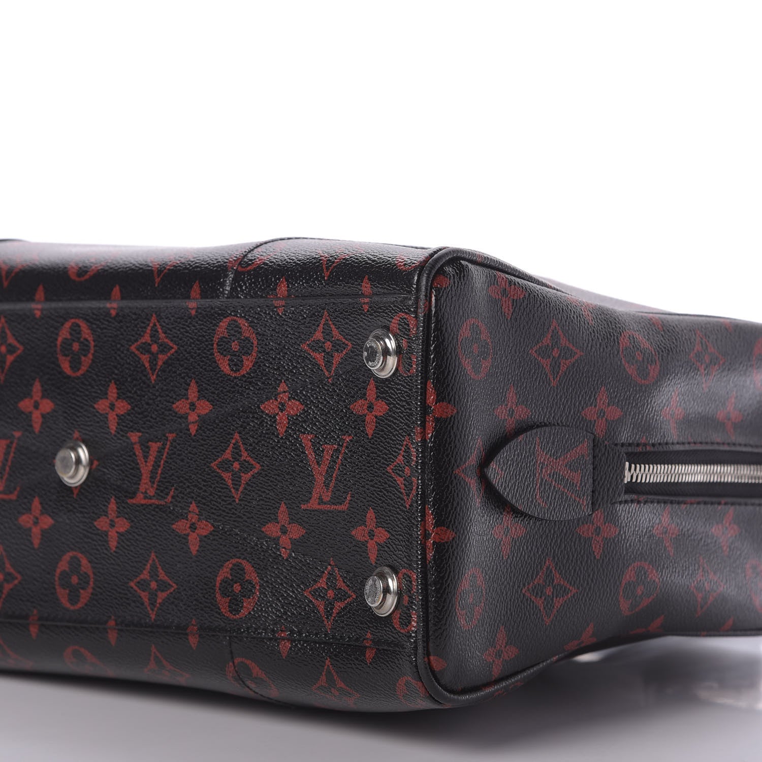 Louis Vuitton Monogram Infrarouge Dora Soft MM 8 of 11