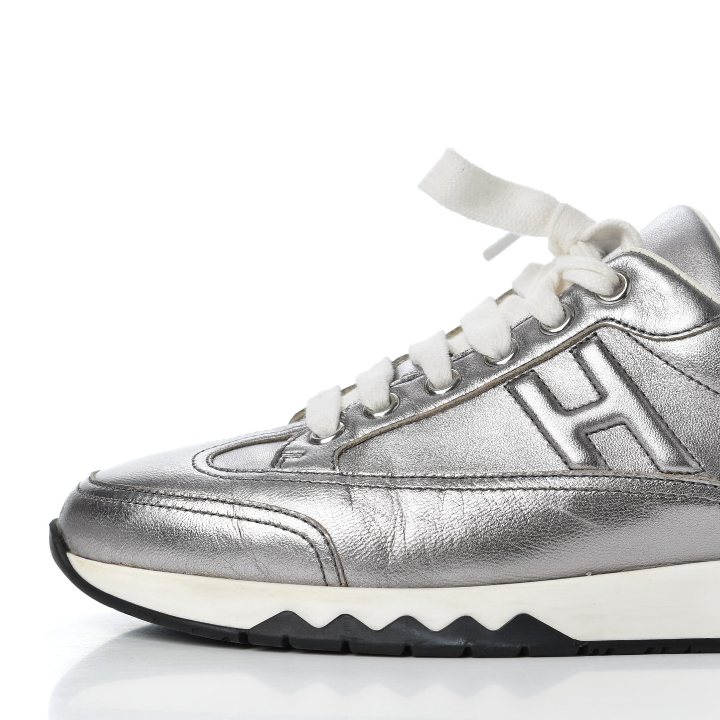 Metallic Nappa Womens Trail Sneakers 37 Gris Argente