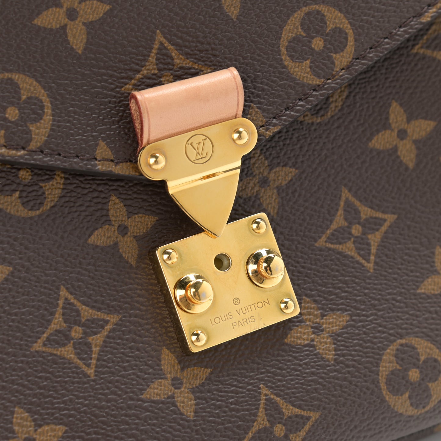 Monogram Pochette Metis