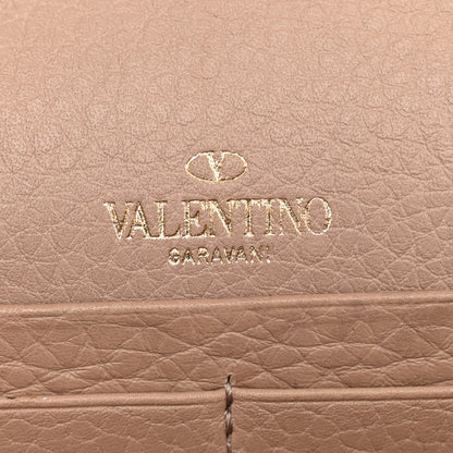 Valentino Garavani Pebbled Calfskin Rockstud Envelope Wallet on Chain Poudre 6 of 12